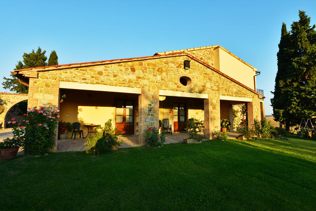 Agriturismo Podere Micitto Usi Εξωτερικό φωτογραφία